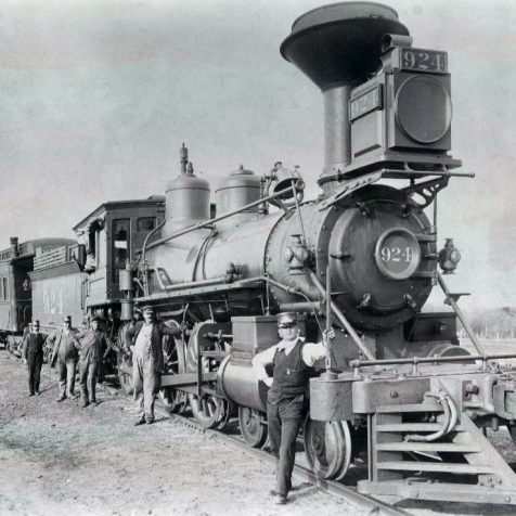This Day in History: Railroads Create the First U.S. Time Zones